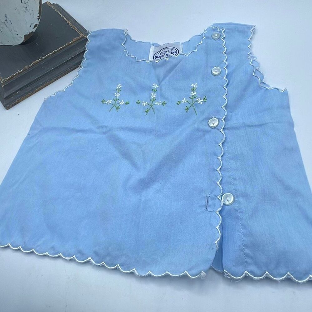 Vintage First Impressions size 9 months embroidered top.
